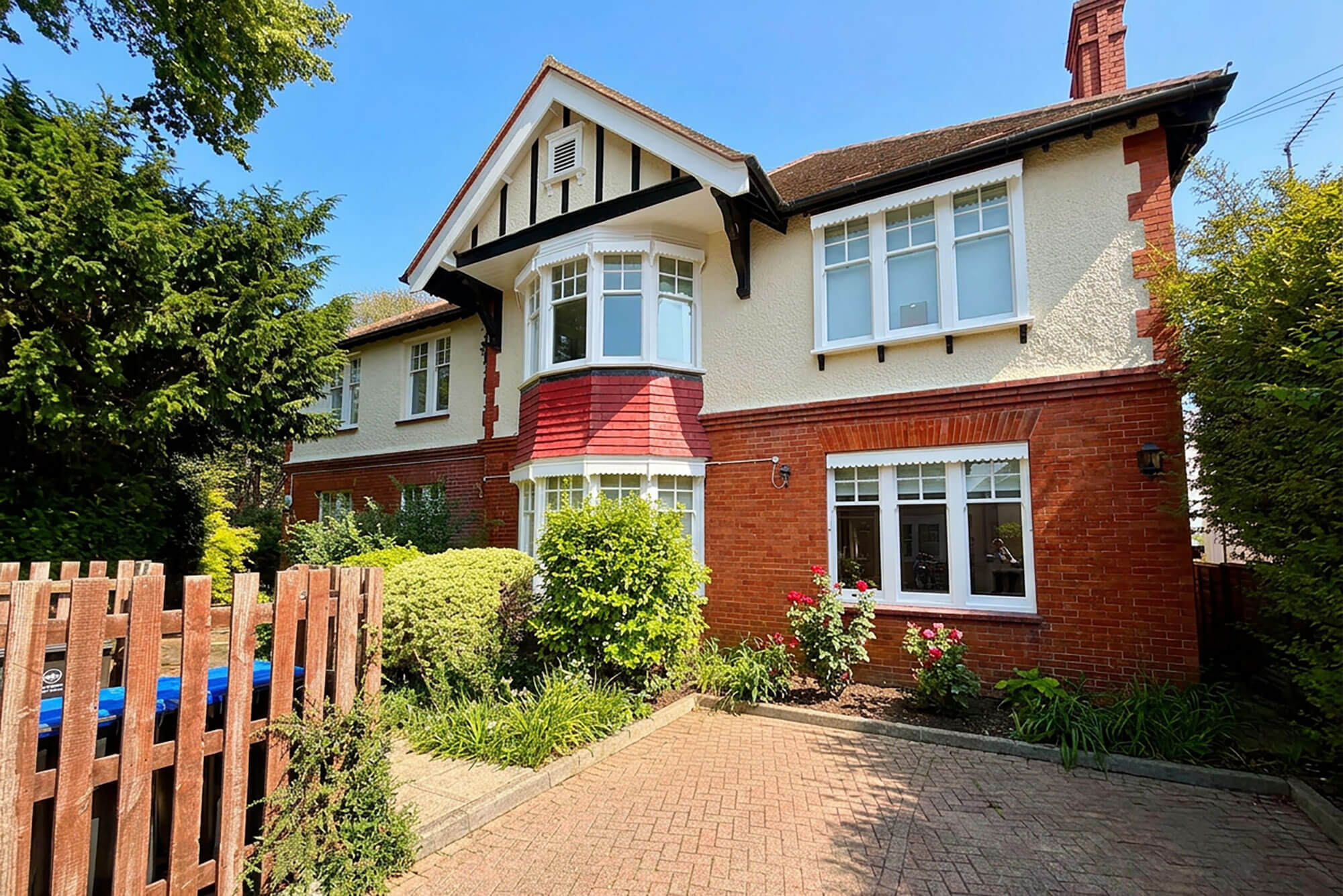 Supporting-Lives-Daubeney-House-Bognor-Regis